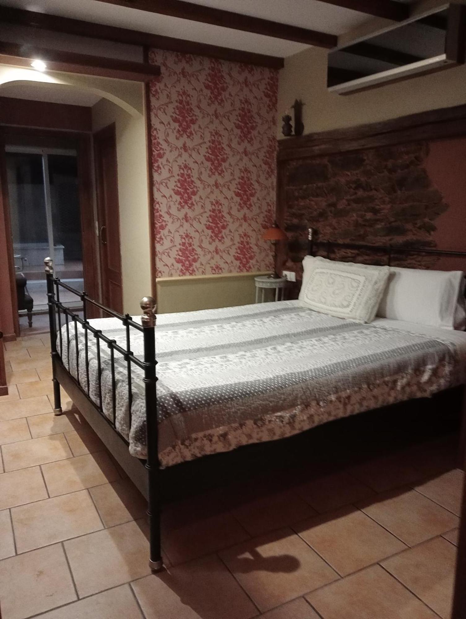 Hostal Medievo Monforte De Lemos Buitenkant foto