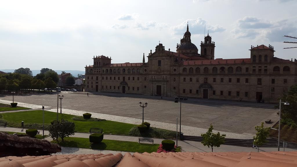 Hostal Medievo Monforte De Lemos Kamer foto